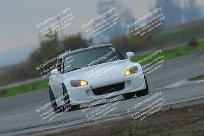 media/Dec-13-2025-OnGrid (Sat) [[98be3c0626]]/Group 2 Yellow/Sunset S4/